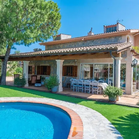 Marjals 16 Villa
